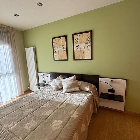Apartamentos Turisticos Can Rocamora Aren Luaran gambar